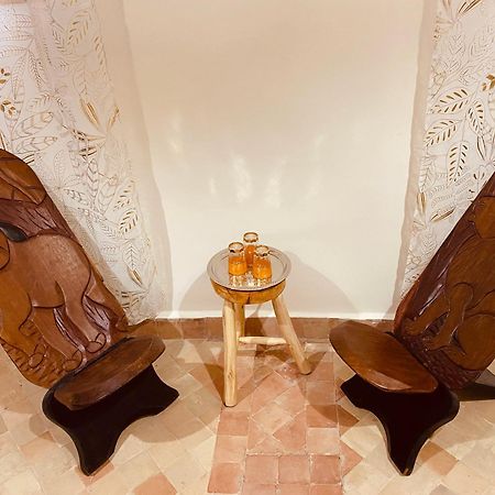 Riad & Spa Sous Le Soleil Chez Jerome Et Pamela Suite Africaine Marrakesh Exterior photo